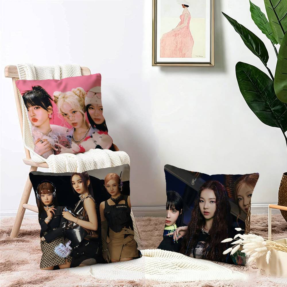 Kpop Group A-Aespas Pillowcase - Home Textiles Group recension och pris