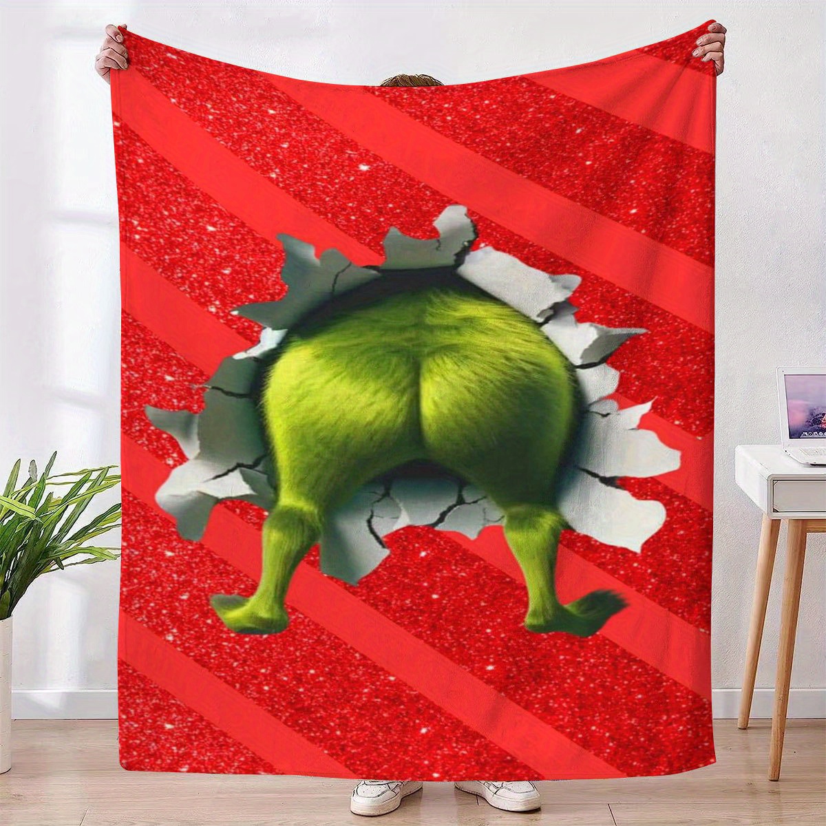 A plush wool blanket featuring - Home Textiles Images recension och pris