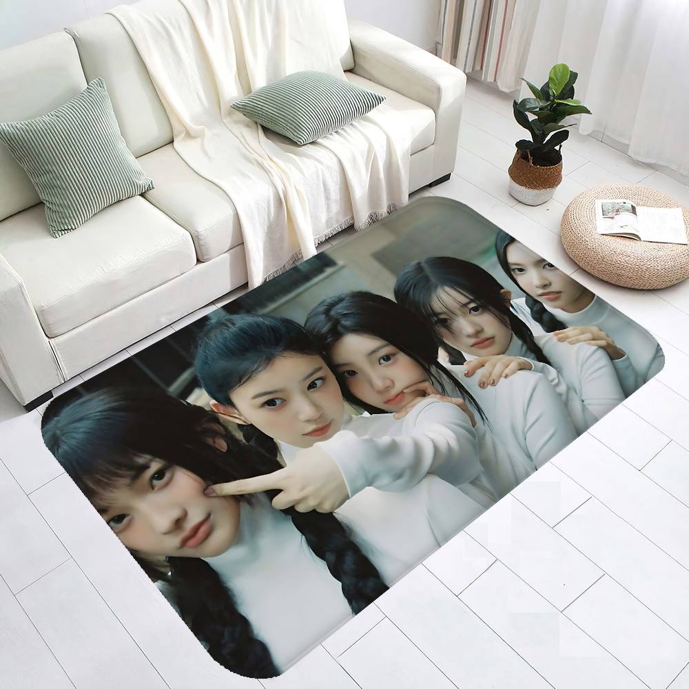 Kpop Group I-Illit Cute Girl E - Home Textiles Group recension och pris